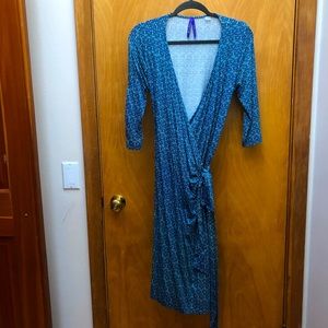 Wrap dress/maternity dress